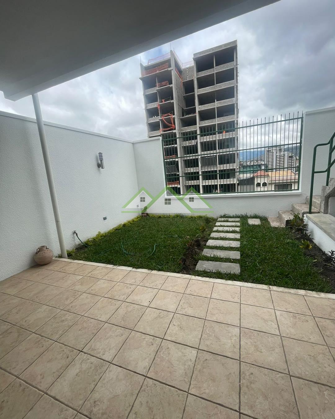 Casa en venta Loma Linda Norte 
