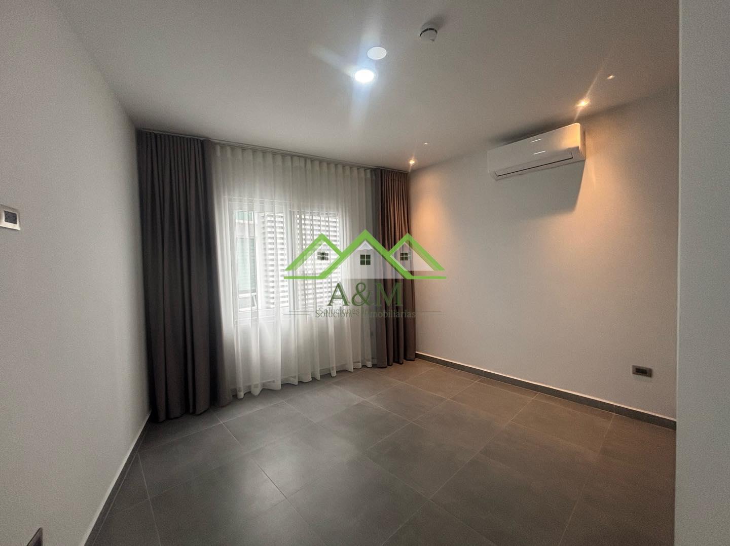 Apartamento en Torre Malibu II