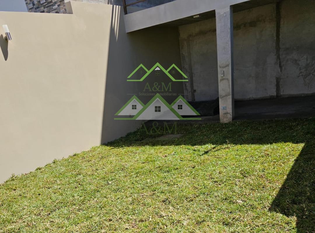  Casa en renta en Residencial El Sauce