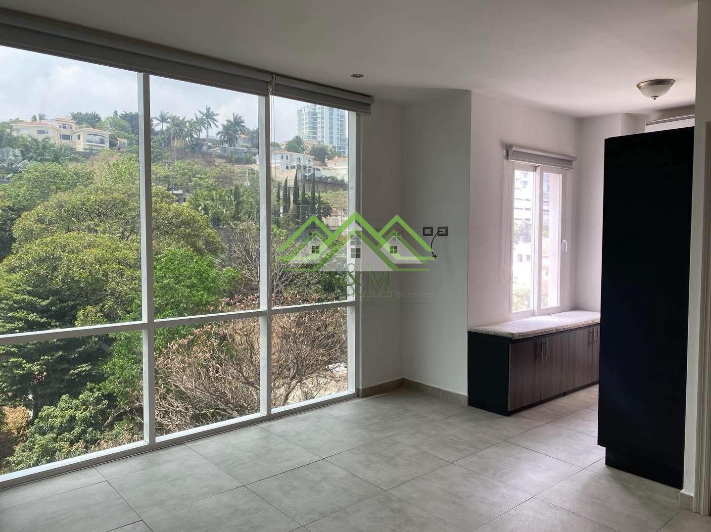 Apartamento en Lomas del Guijarro 