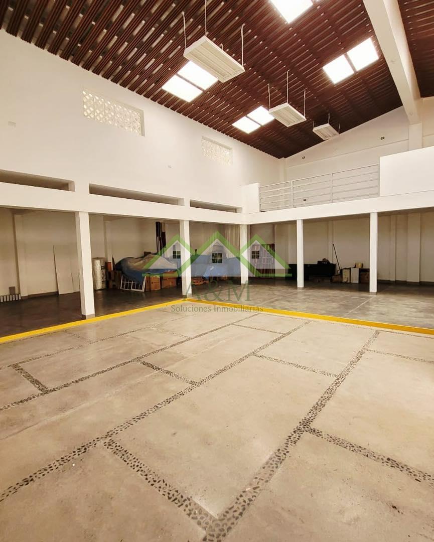 En Alquiler | Ofibodega en Colonia Lara