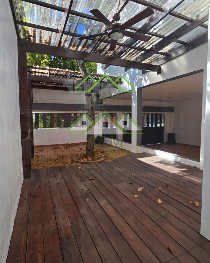 Casa en renta en Residencial Tres Caminos