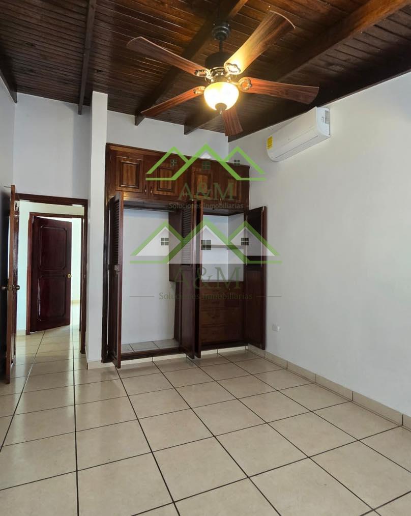 Casa en renta en Residencial Tres Caminos